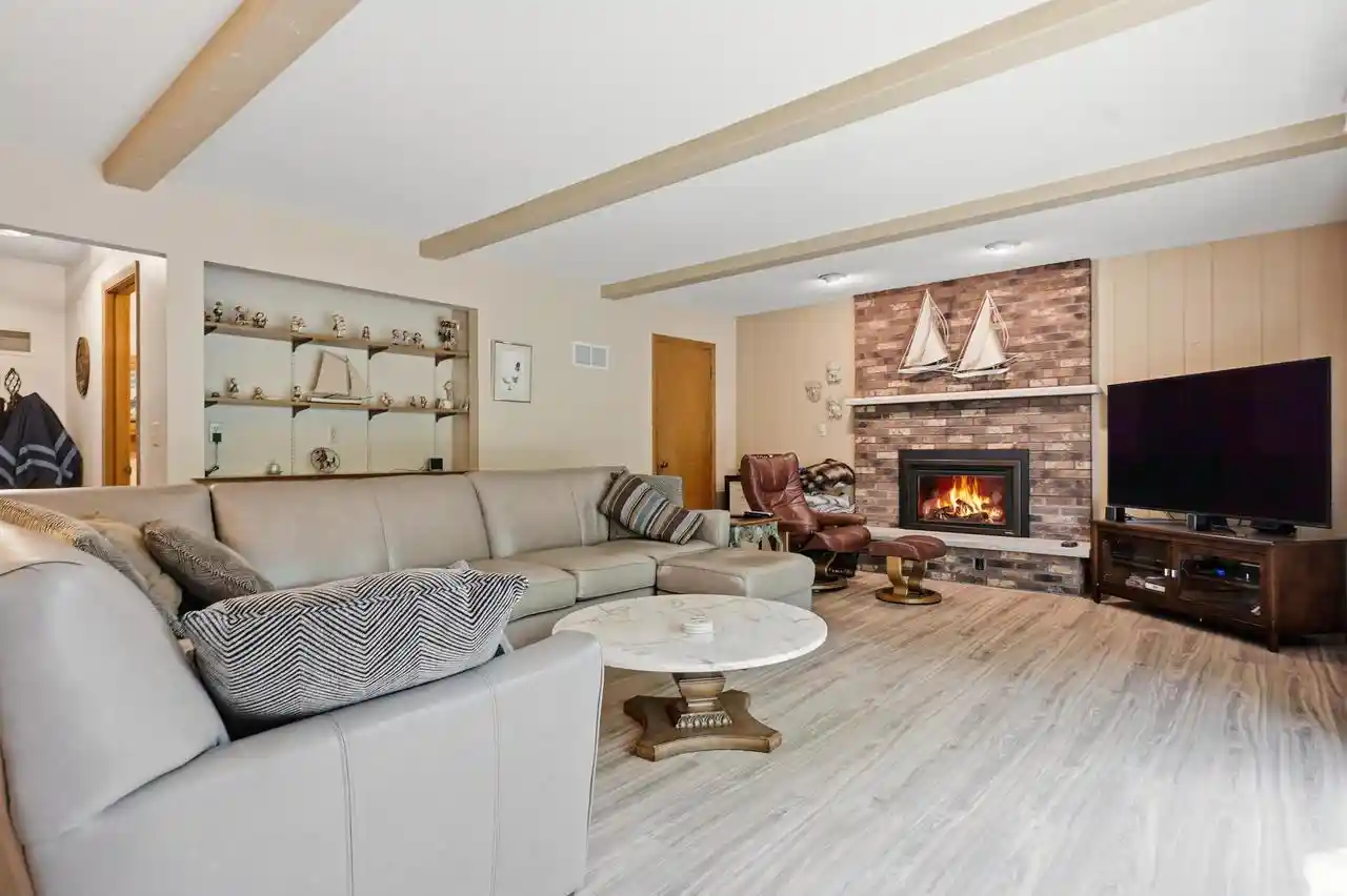 Photo 4 of Single family home for sale at 1482 37Th Avenue Avenue, Kenosha, WI 53144 | MLS# 1971351 | Listing updated on 2026-08-15