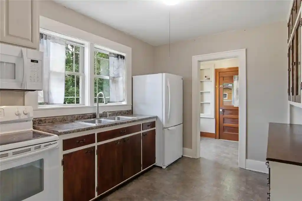 Photo 3 of Single family home for sale at 14006 Pine Street Street, Osseo, WI 54758 | MLS# 1603146 | Listing updated on 2026-09-03