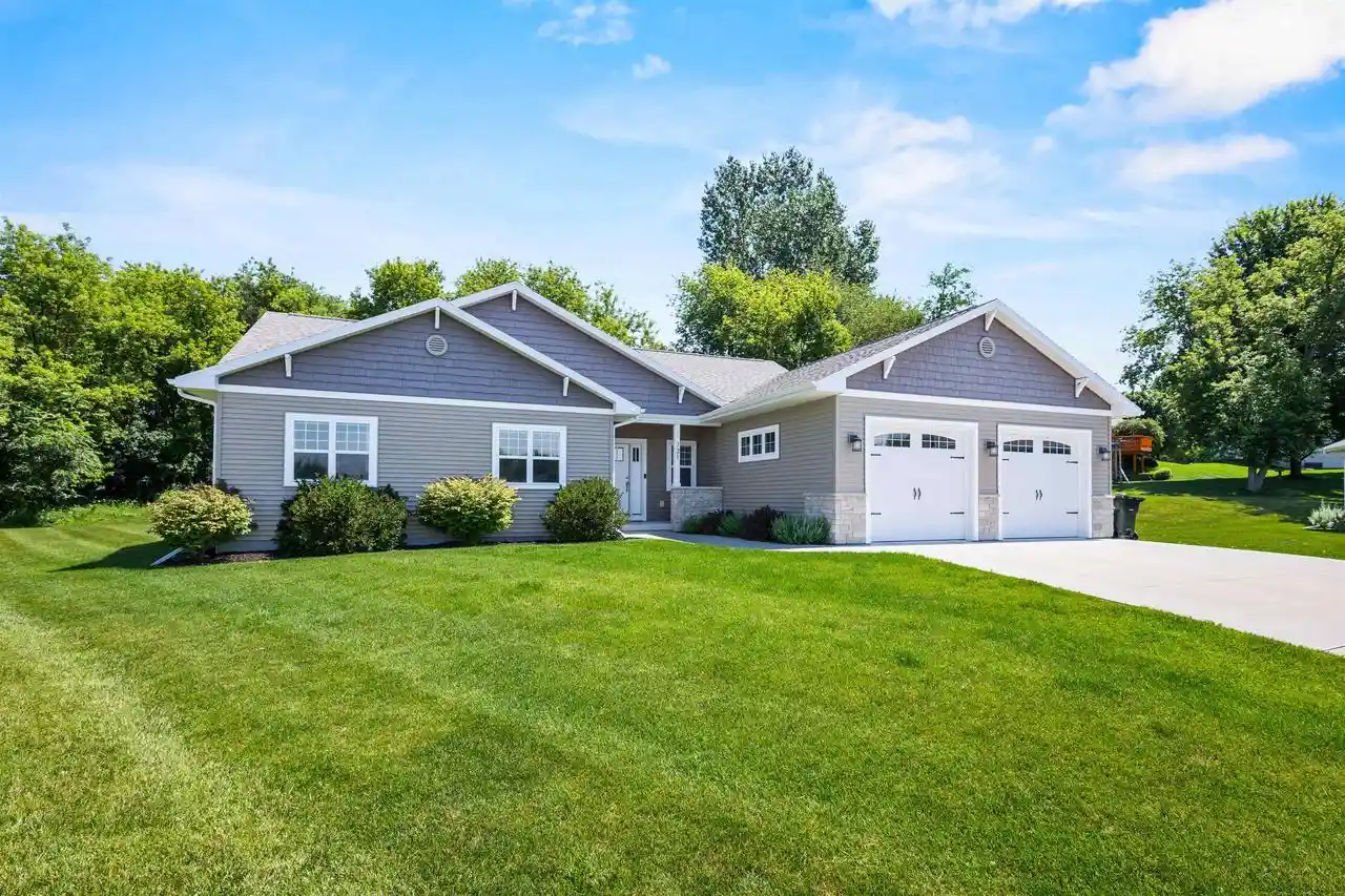 1st image of 731 Chester Court Court, Ripon, WI 54971 | MLS# 2027873