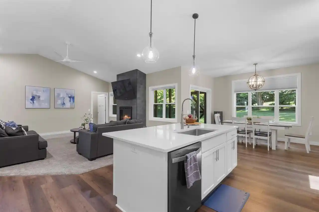 5th image of 731 Chester Court Court, Ripon, WI 54971 | MLS# 2027873