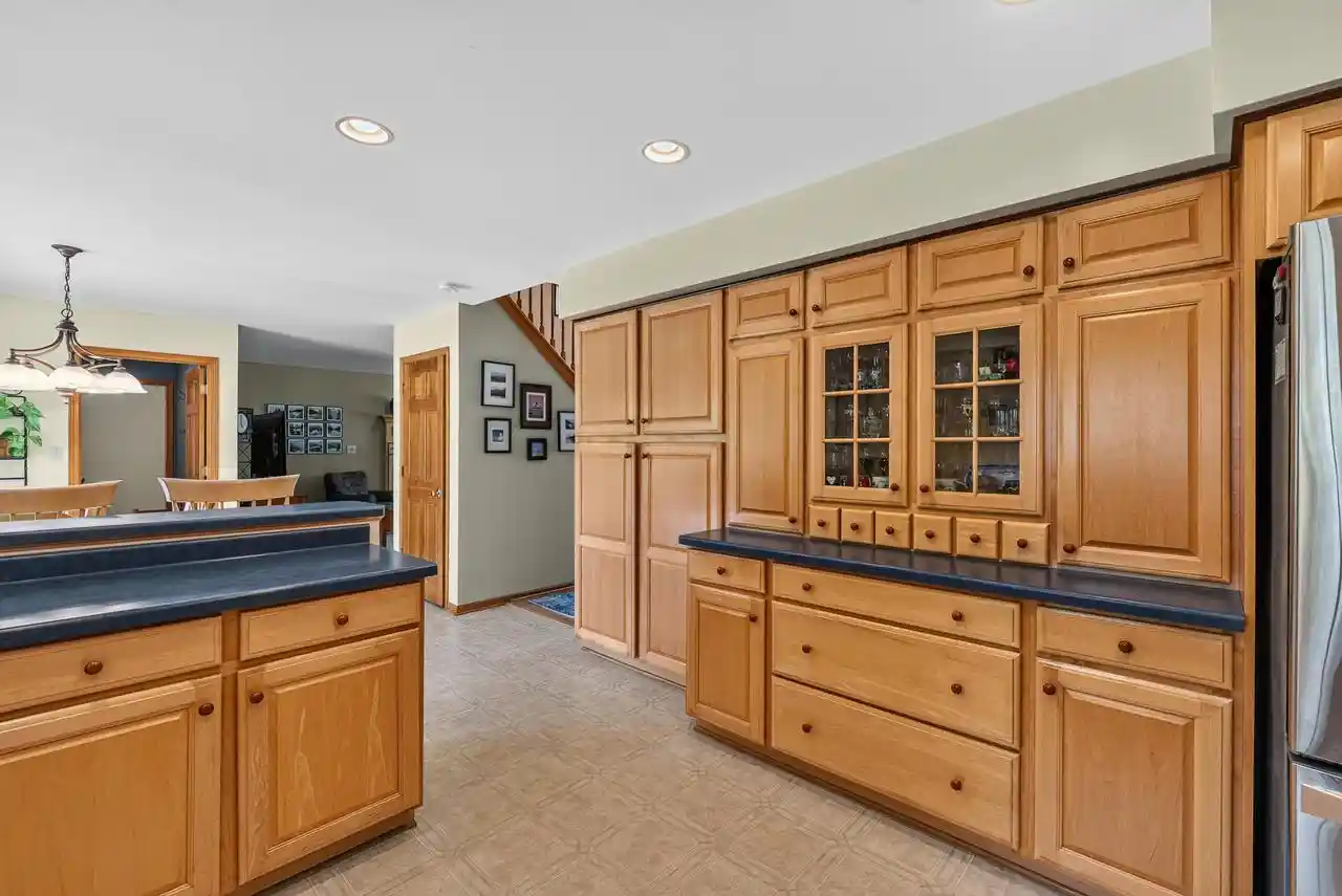2nd image of 952 Arlon Court Court, Belgium, WI 53004 | MLS# 1971370