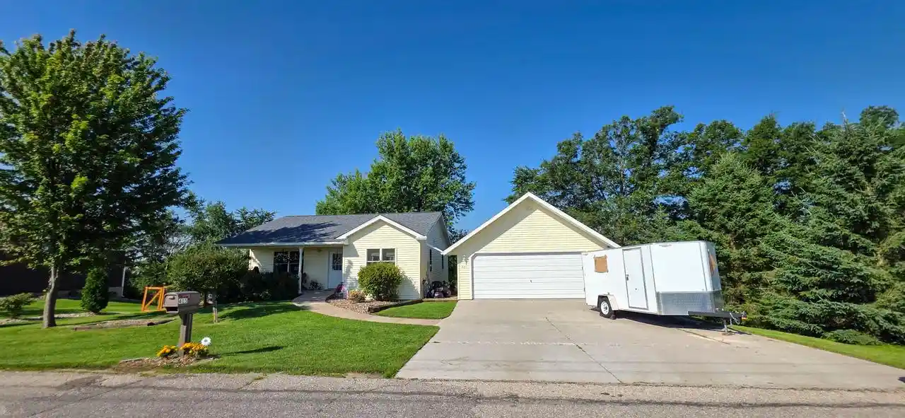 Homes for sale in Westby, WI | 415 Coon Prairie Avenue Avenue, Westby, WI 54667 | MLS# 1971379