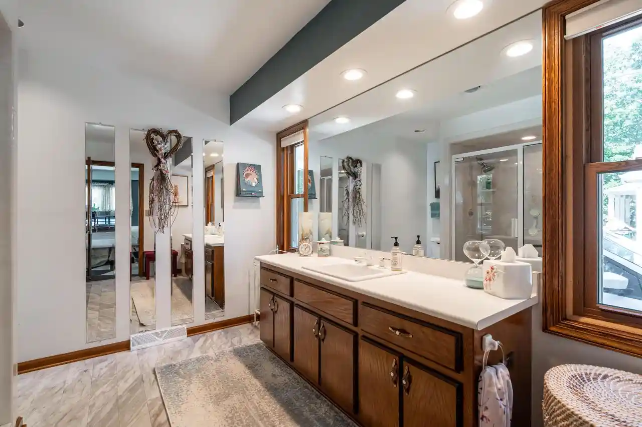 25th image of 9380 S 15th Avenue Avenue, Oak Creek, WI 53154 | MLS# 1971381