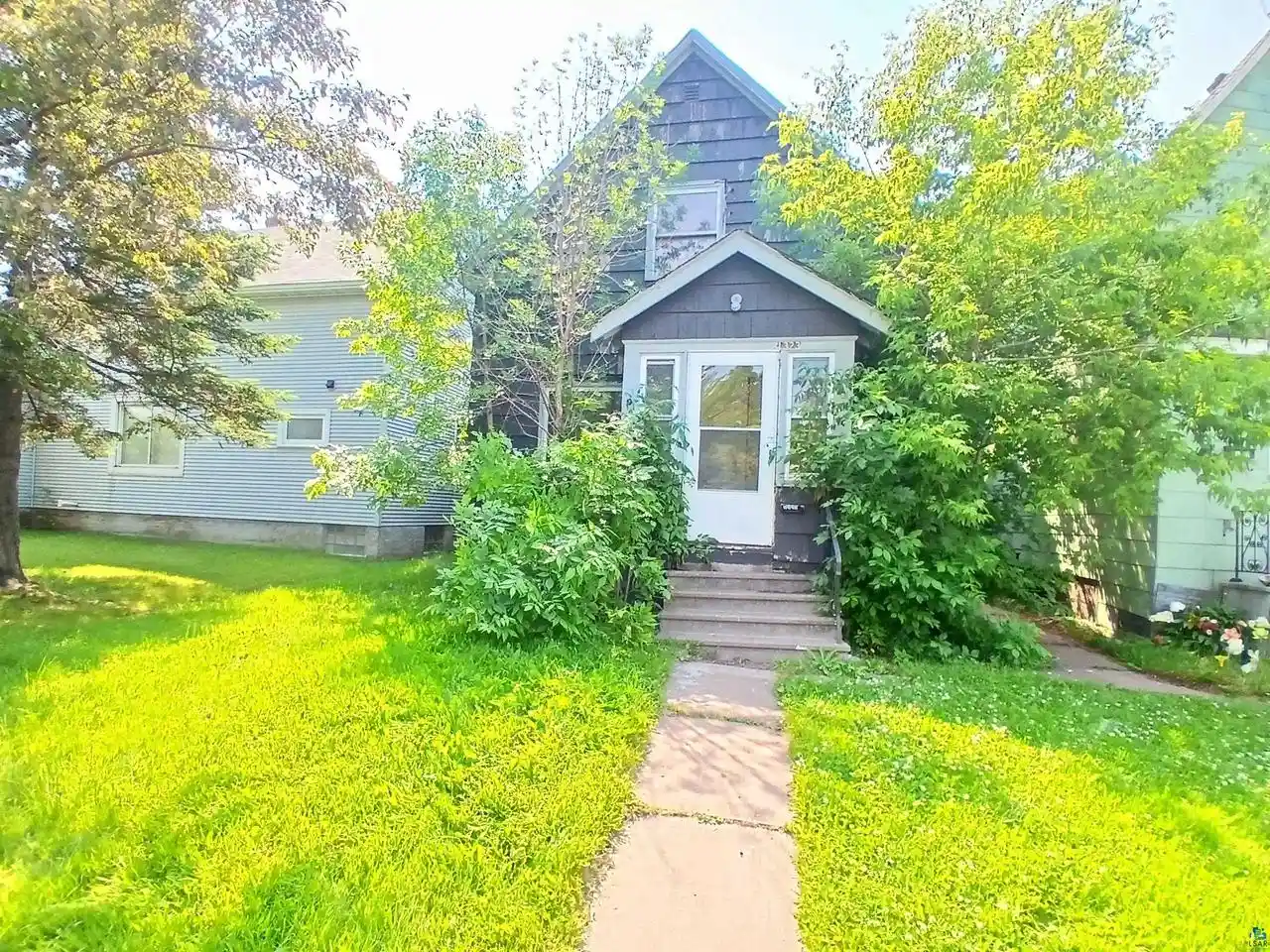 1st image of 1323 Birch Ave Ave, Superior, WI 54880 | MLS# 6126704