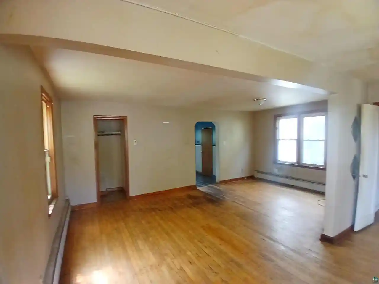 2nd image of 1323 Birch Ave Ave, Superior, WI 54880 | MLS# 6126704