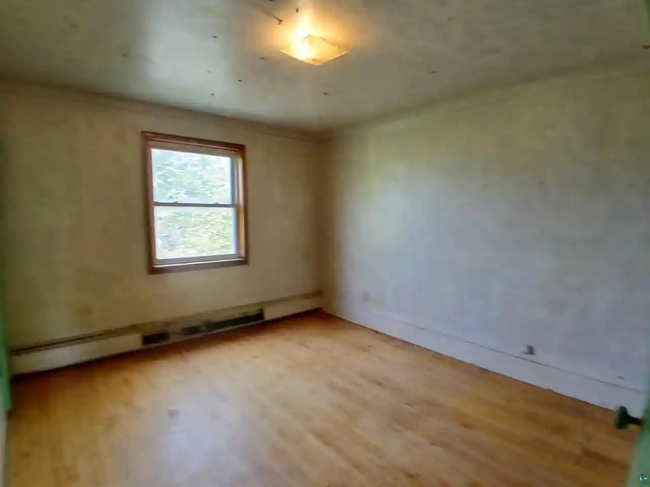 5th image of 1323 Birch Ave Ave, Superior, WI 54880 | MLS# 6126704