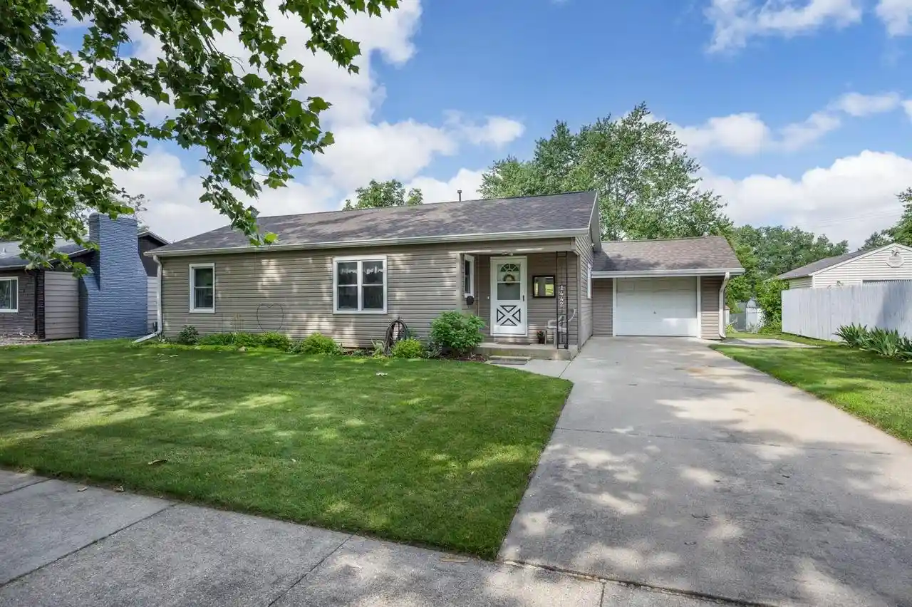 1st image of 1442 S Marion Avenue Avenue, Janesville, WI 53546 | MLS# 2027913