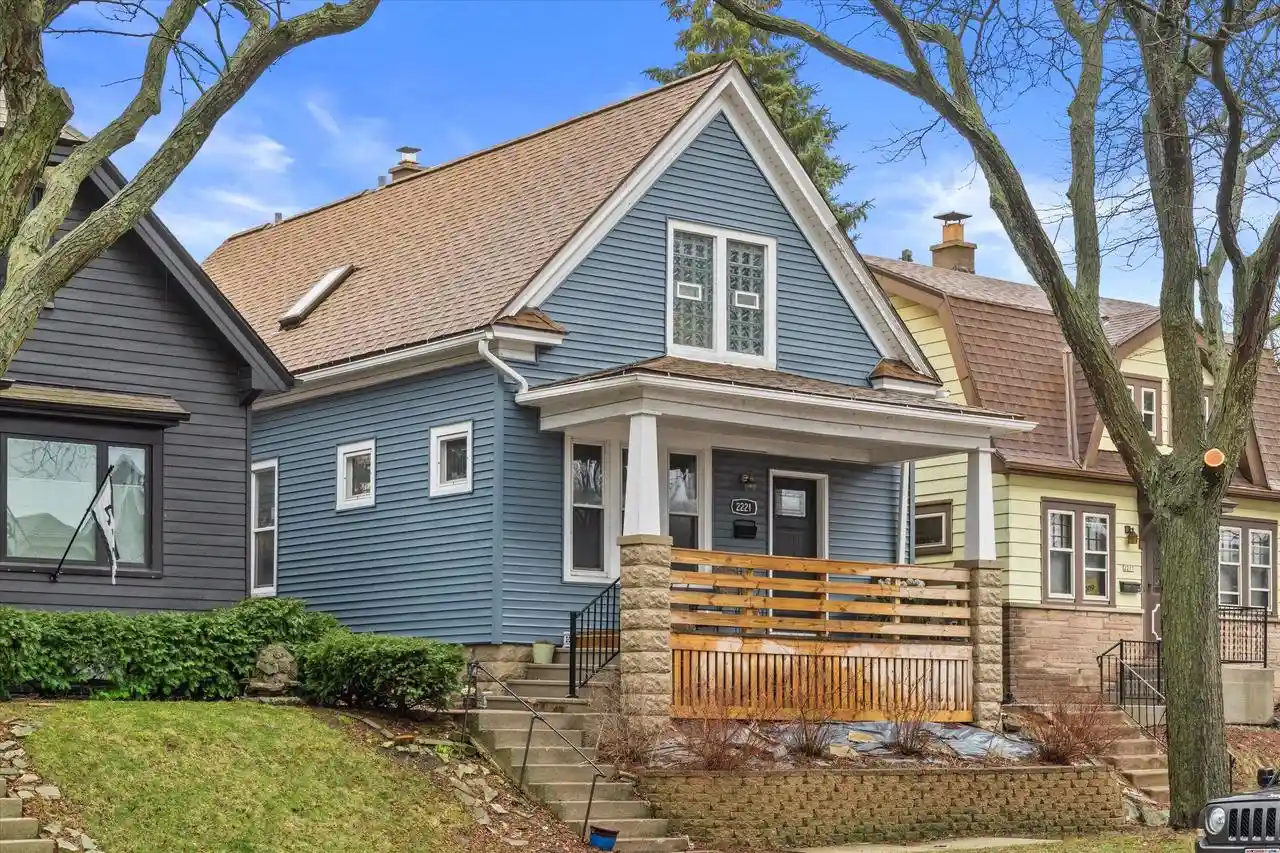 Photo 1 of Single family home for sale at 2221 E Oklahoma Avenue Avenue, Milwaukee, WI 53207 | MLS# 1971397 | Listing updated on 2026-07-24