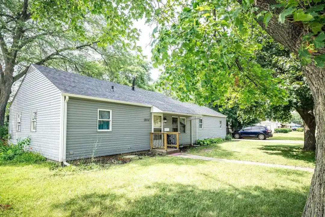 1st image of 1804 Glen Avenue Avenue, Beloit, WI 53511 | MLS# 2027916
