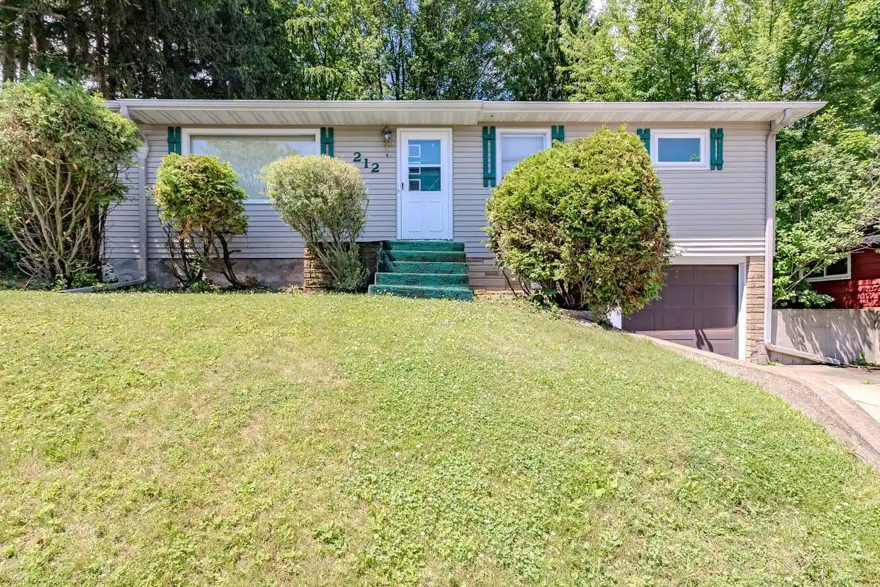 1st image of 212 N 11th Avenue Avenue, Wausau, WI 54401 | MLS# 22603240