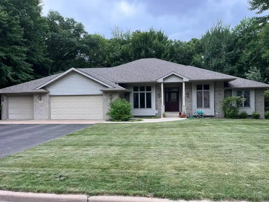 1st image of 228 Oak Knoll Dr Dr, Chippewa Falls, WI 54729 | MLS# 1602926