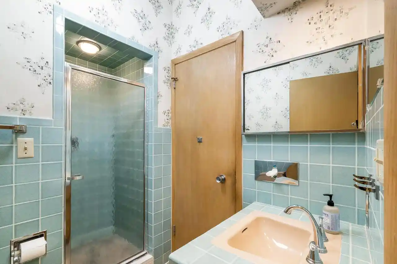 20th image of 13335 Marquette Avenue Avenue, Elm Grove, WI 53122 | MLS# 1971406
