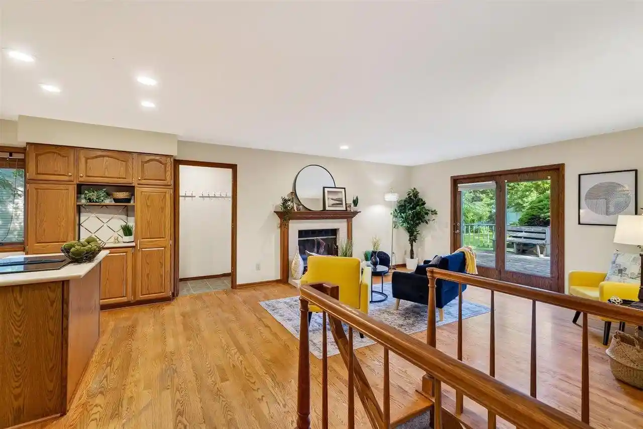 2nd image of 8062 Burr Oak Trail Trail, Cross Plains, WI 53528 | MLS# 2027917