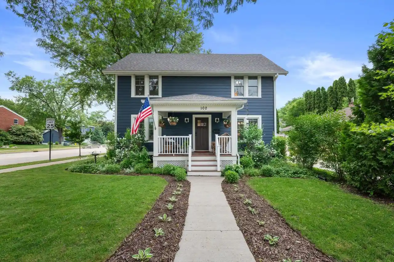 1st image of 102 Woodland Lane Lane, Oconomowoc, WI 53066 | MLS# 1971410