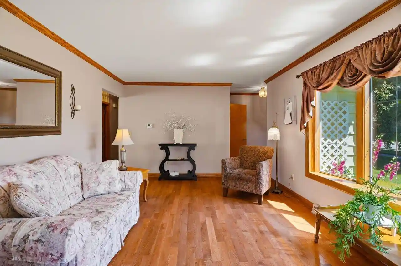 3rd image of 1500 S Locust Avenue Avenue, Marshfield, WI 54449 | MLS# 22603212