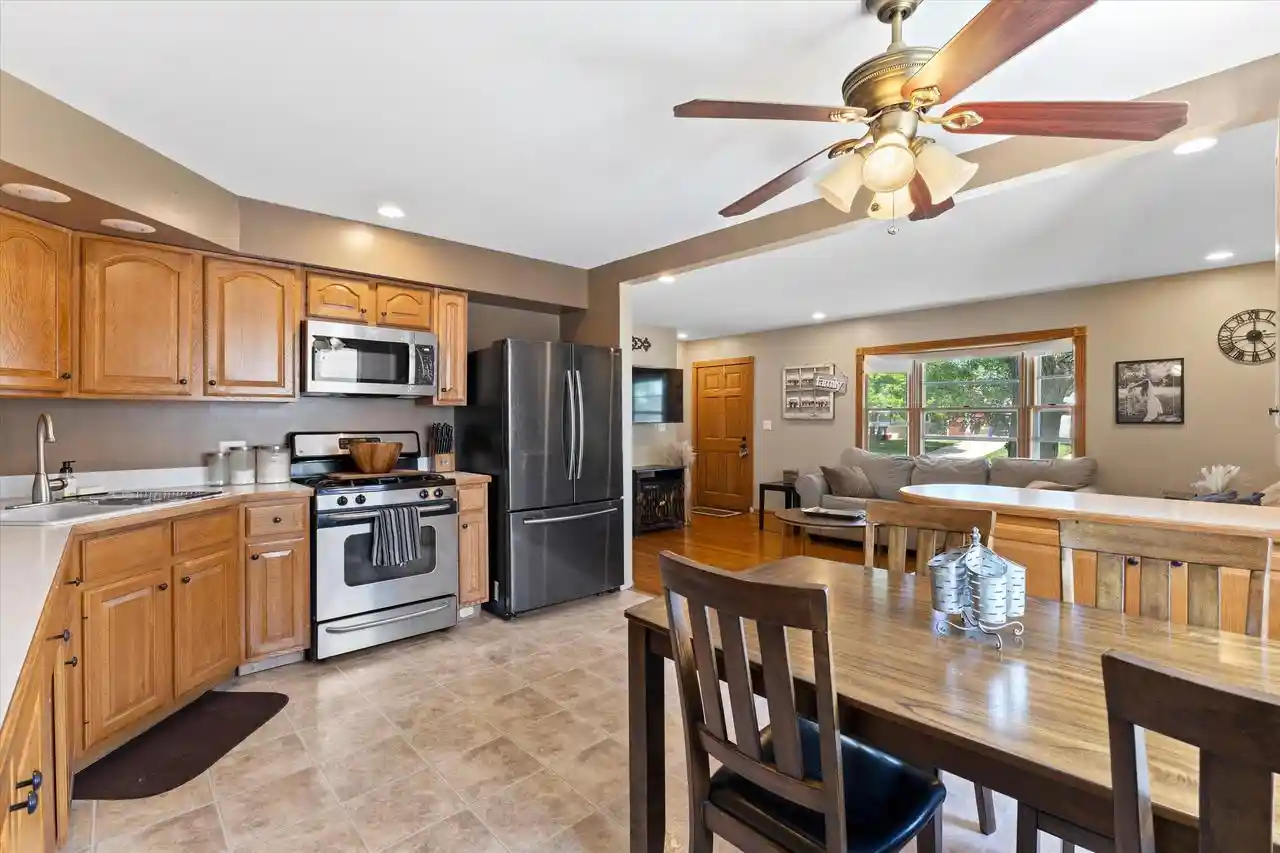2nd image of 5409 58th Street Street, Kenosha, WI 53144 | MLS# 1971414