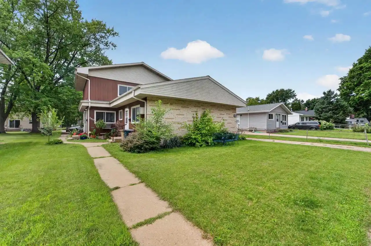 1st image of 2837 Coolidge Street Street, Madison, WI 53704 | MLS# 2027921