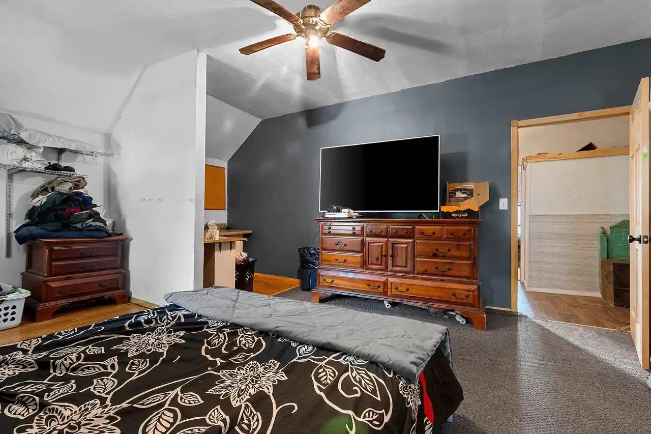 5th image of 2101 Sherman Street Street, Marinette, WI 54143 | MLS# 50328973