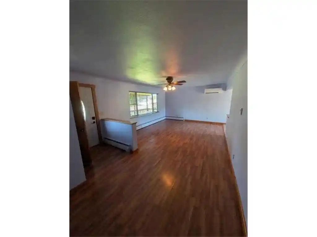 4th image of 427 1St Avenue Avenue, Clear Lake, WI 54005 | MLS# 7108433