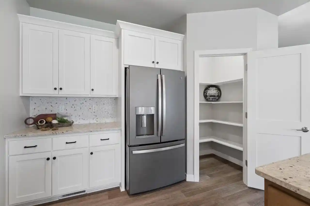 Photo 3 of Single family home for sale at 3535 Glen Oaks, Green Bay, WI 54311 | MLS# 50328988 | Listing updated on 2026-09-02