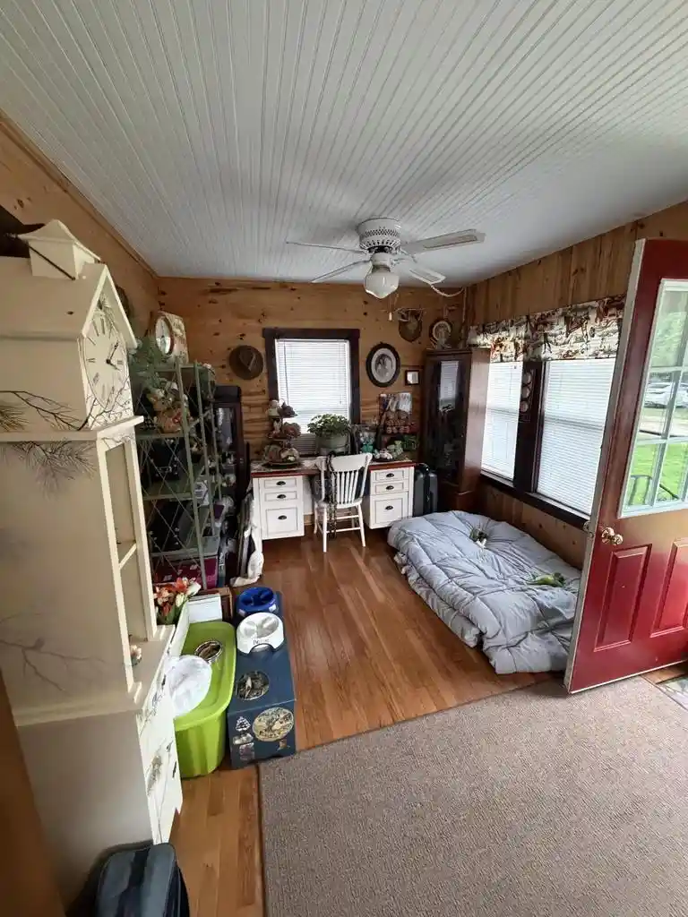 5th image of 1402 E Koshkonong Dr Dr, Edgerton, WI 53534 | MLS# 1971426