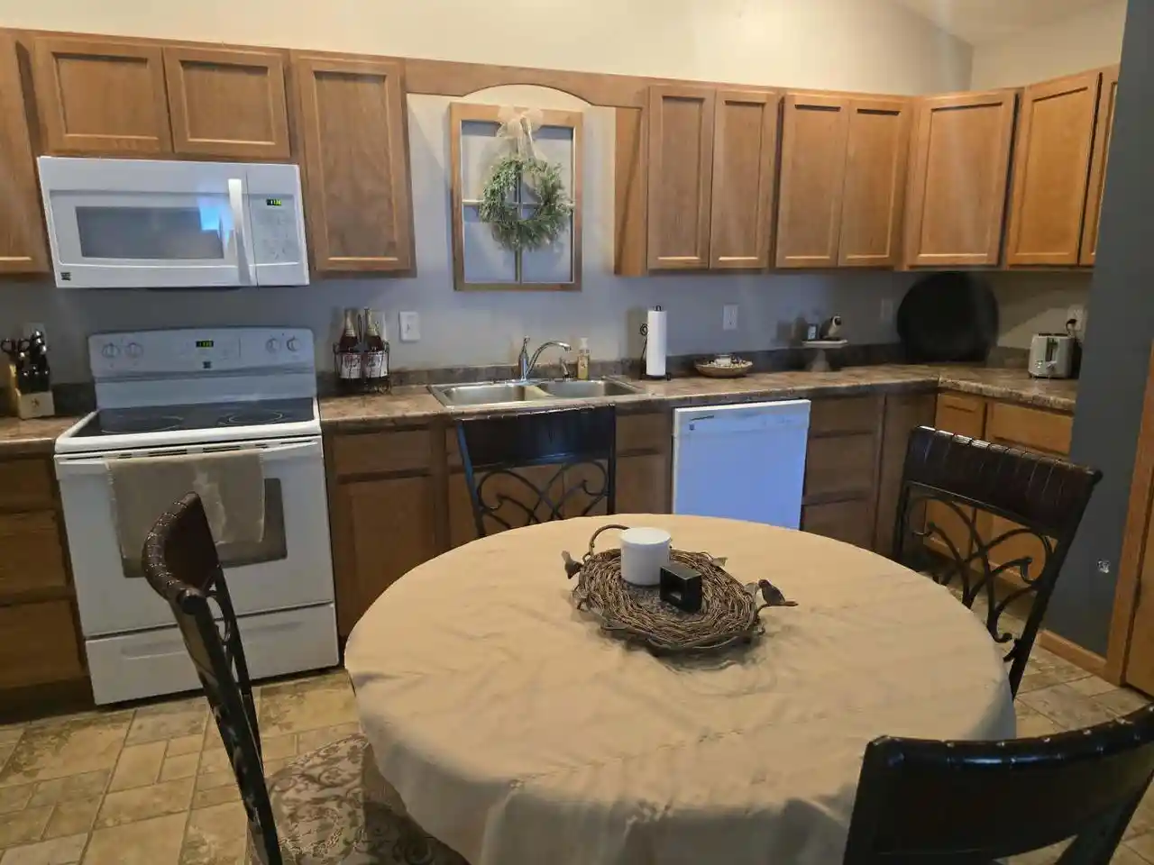 5th image of 961 Charles Wright Dr Dr, Waupaca, WI 54981 | MLS# 50329014