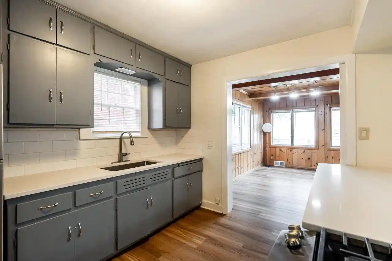 Homes for sale in Whitefish Bay, WI | 5231 N Bay Ridge Avenue Avenue, Whitefish Bay, WI 53217 | MLS# 1971462
