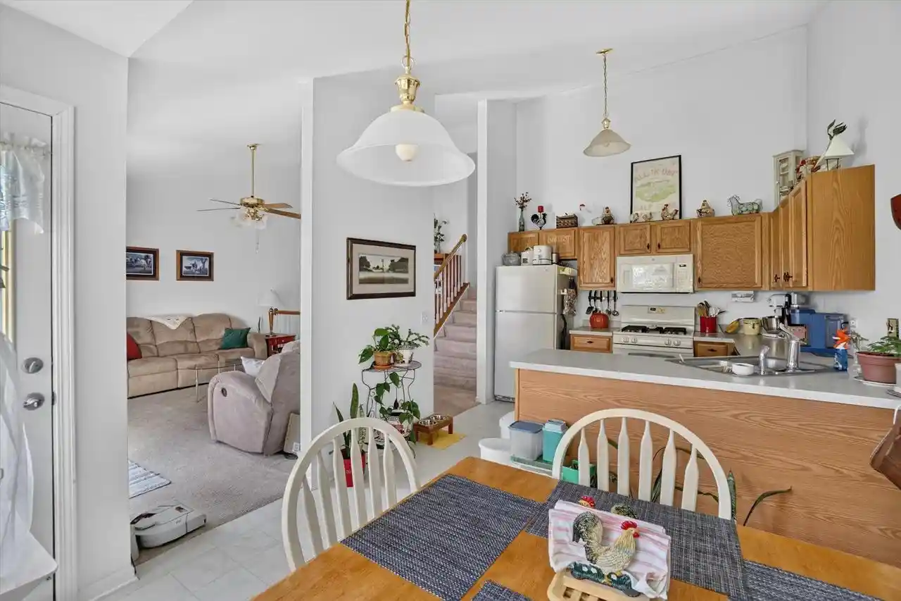 Homes for sale in South Beloit, IL | 6582 Kristines Way Way, South Beloit, IL 61080 | MLS# 2027946