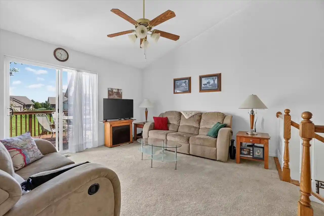 Homes for sale in South Beloit, IL | 6582 Kristines Way Way, South Beloit, IL 61080 | MLS# 2027946