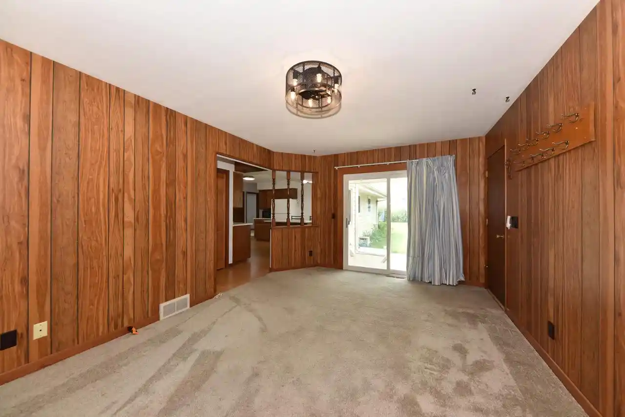 Photo 3 of Single family home for sale at 1818 Woodridge Road Road, West Bend, WI 53095 | MLS# 1971472 | Listing updated on 2026-09-30