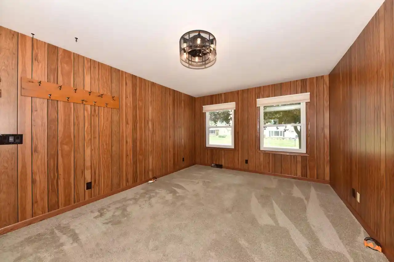 Photo 4 of Single family home for sale at 1818 Woodridge Road Road, West Bend, WI 53095 | MLS# 1971472 | Listing updated on 2026-09-30