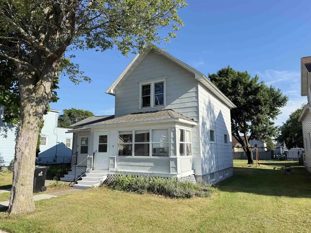 Homes for sale in Menominee, MI | 1817 13th Avenue Avenue, Menominee, MI 49858 | MLS# 50329019