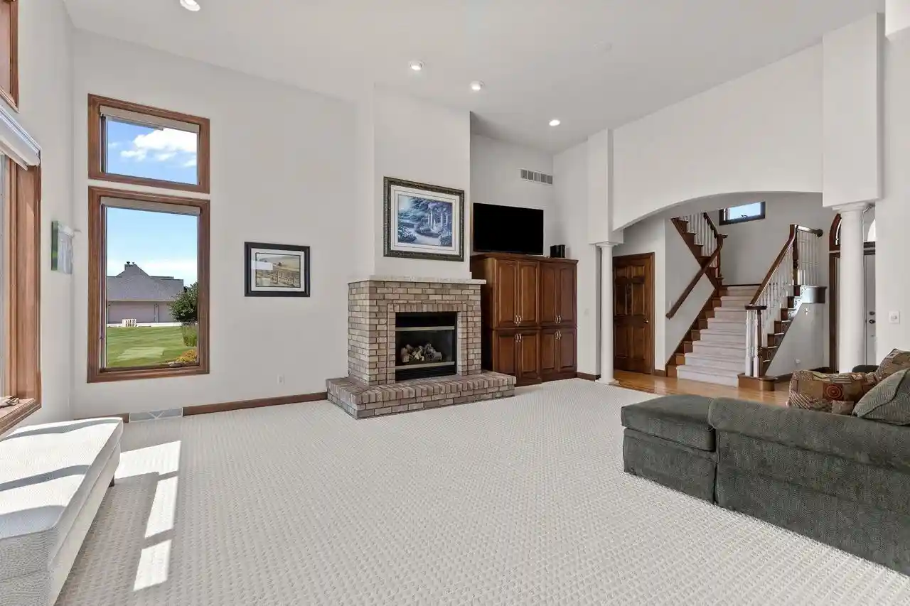Photo 4 of Single family home for sale at W7415 Ridgetop Dr Dr, Neenah, WI 54956 | MLS# 50328994 | Listing updated on 2026-08-08