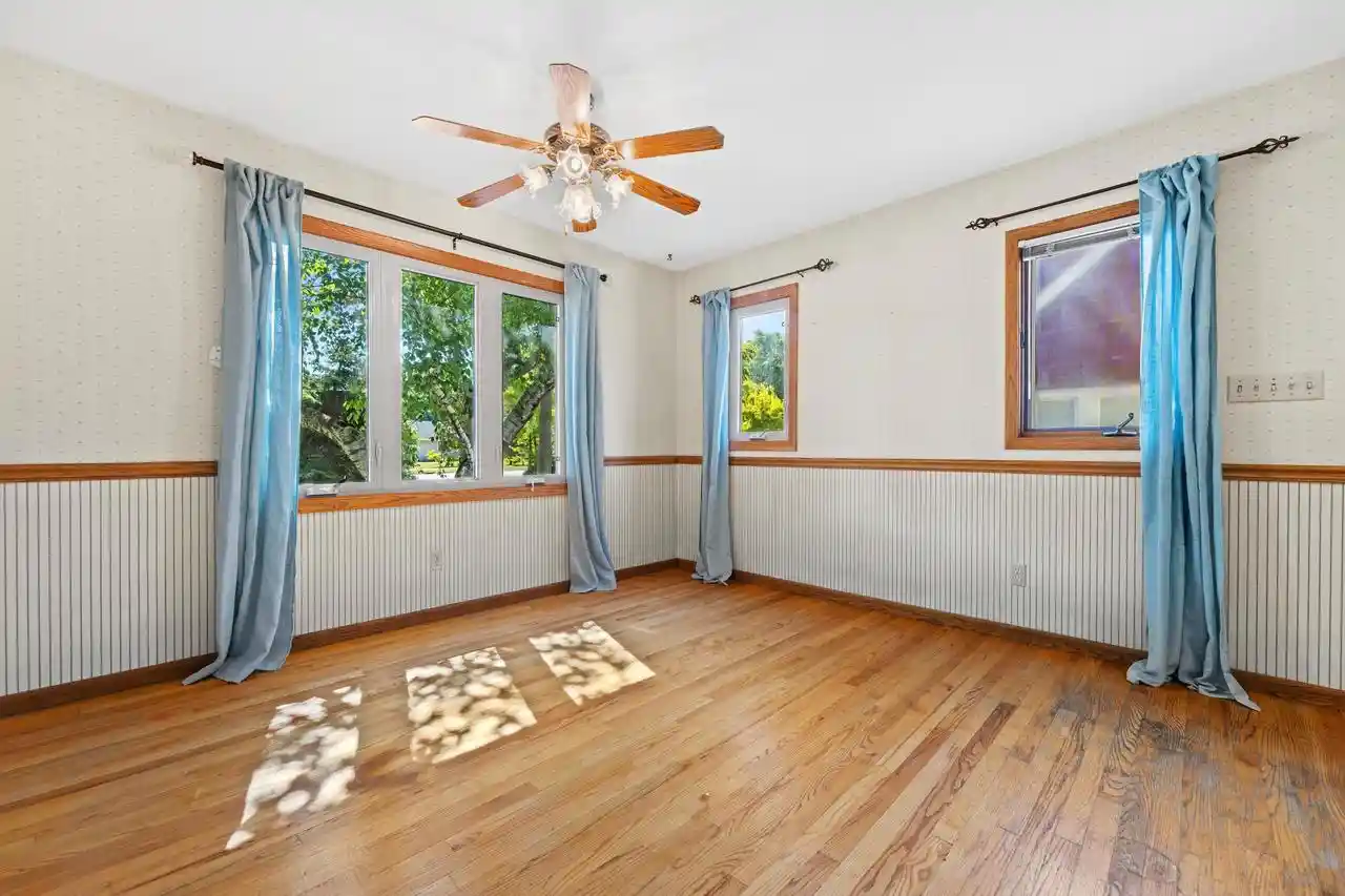 image of 1085 S Calhoun Road Road, Brookfield, WI 53005 | MLS# 1971471