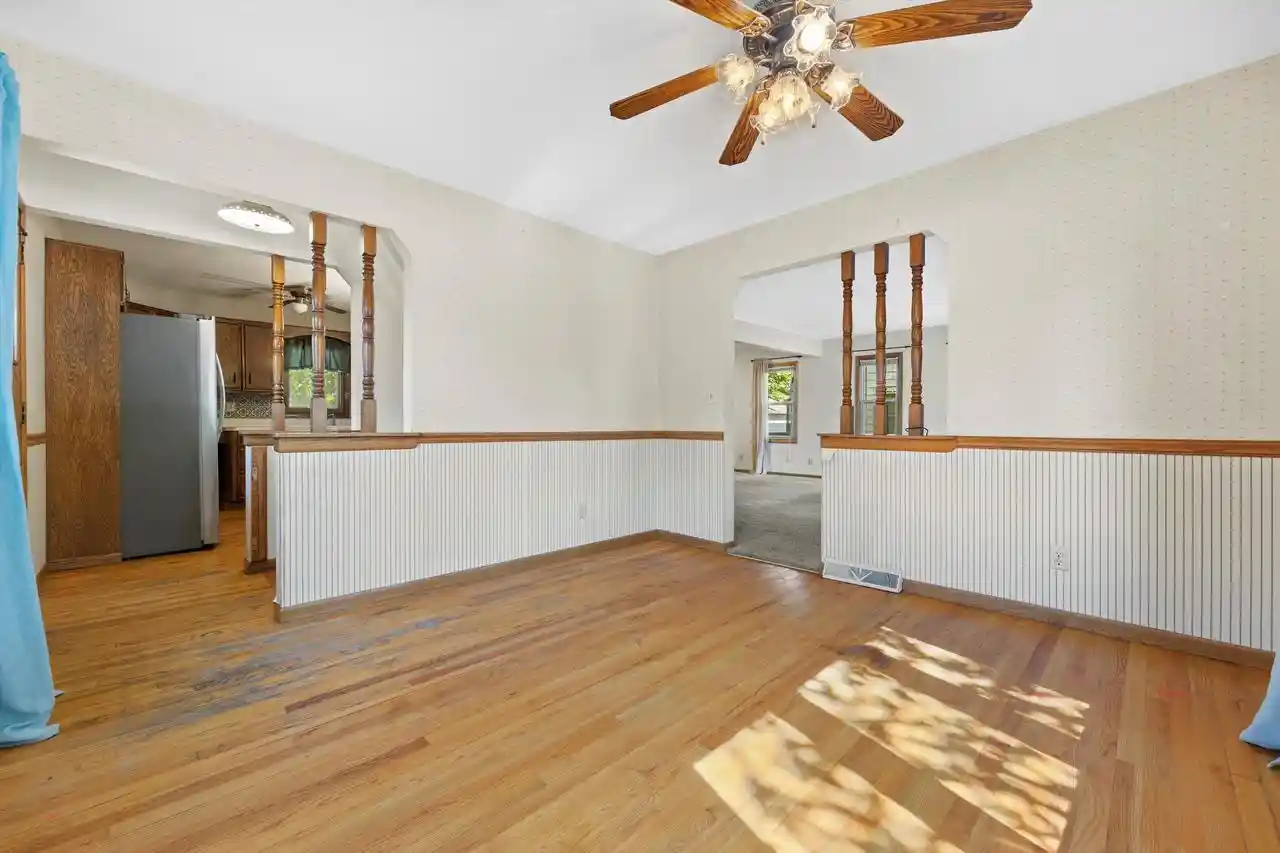 image of 1085 S Calhoun Road Road, Brookfield, WI 53005 | MLS# 1971471