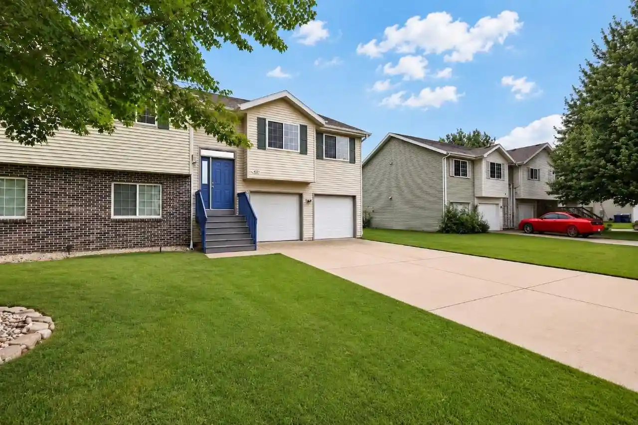 1st image of 413 Morningside Dr Dr, Deerfield, WI 53531 | MLS# 2027947