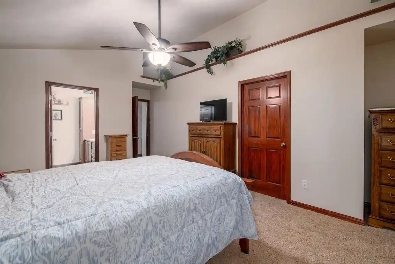 Photo 3 of Single family home for sale at 2431 Bruce Street Street, Neenah, WI 54956 | MLS# 50329027 | Listing updated on 2026-09-14