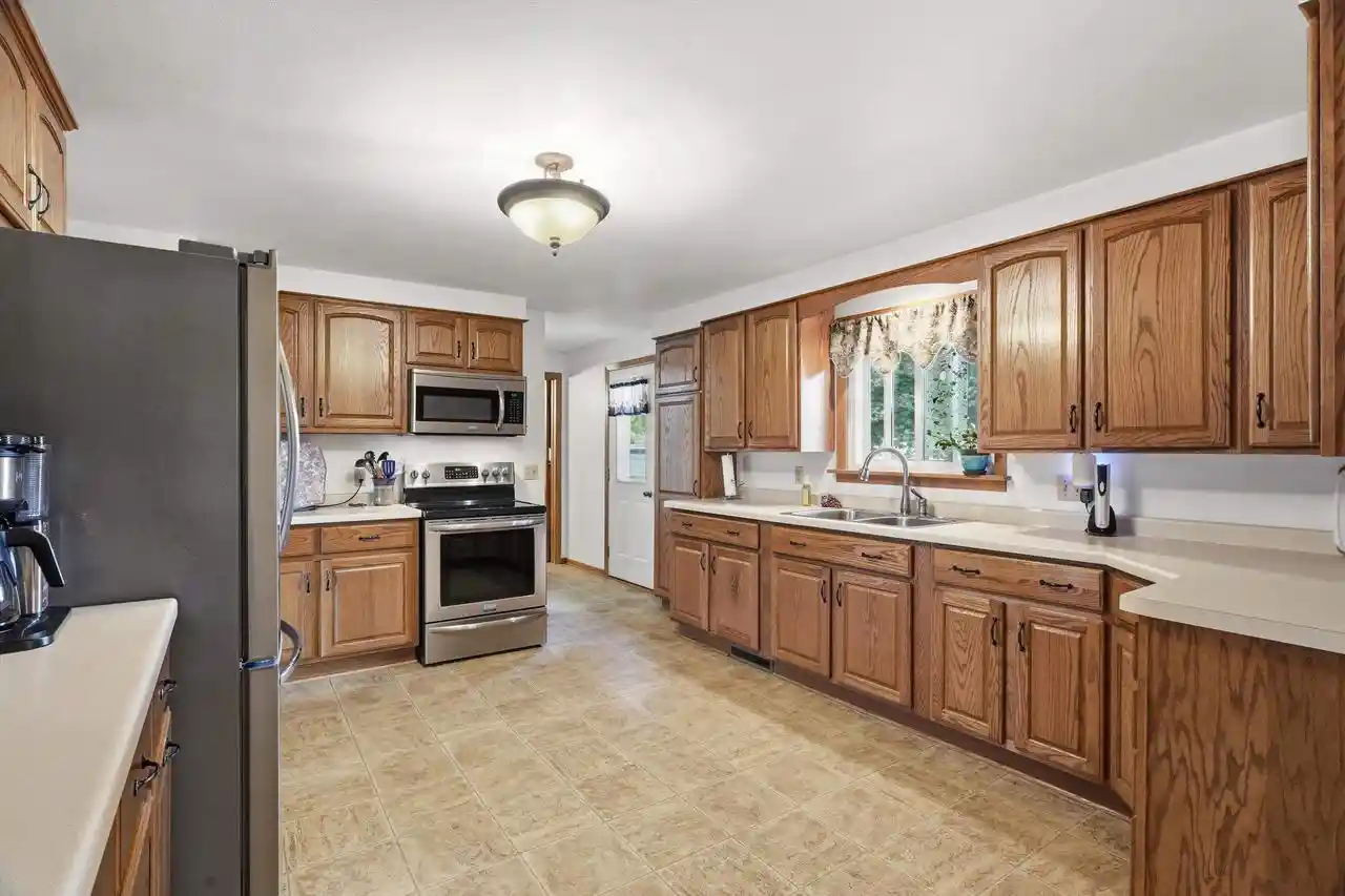 41st image of 1103 Weister Court Court, Marshfield, WI 54449 | MLS# 22603258