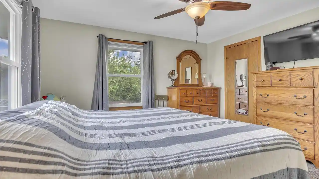 Homes for sale in Howards Grove, WI | 707 Goldfinch Lane Lane, Howards Grove, WI 53083 | MLS# 1971478