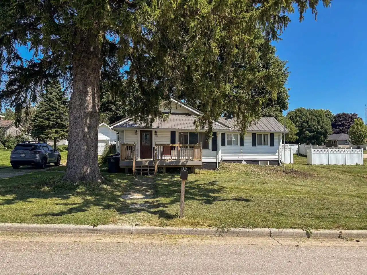 Homes for sale in Fennimore, WI | 930 5th Street Street, Fennimore, WI 53809 | MLS# 2027958