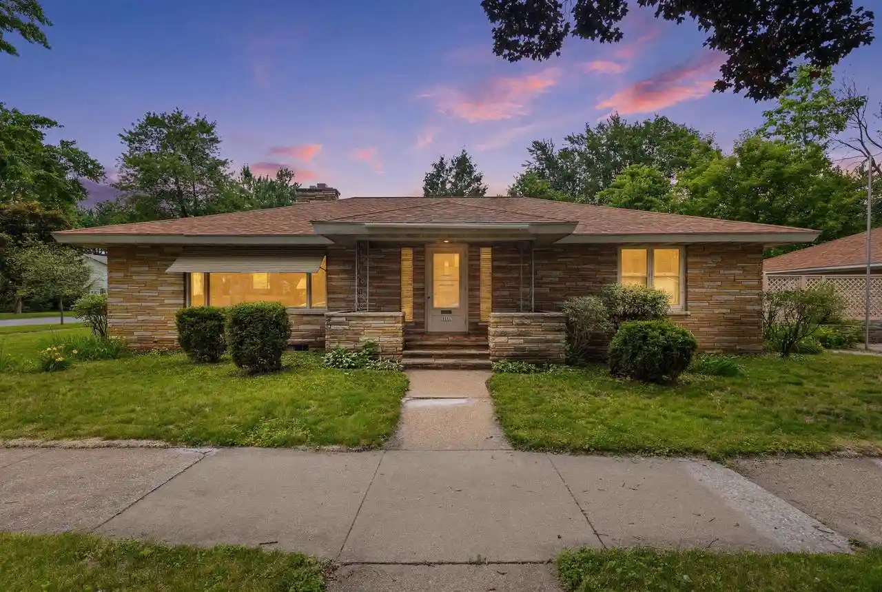 Photo 1 of Single family home for sale at 2001 Fremont Street Street, Stevens Point, WI 54481 | MLS# 22603260 | Listing updated on 2026-08-27