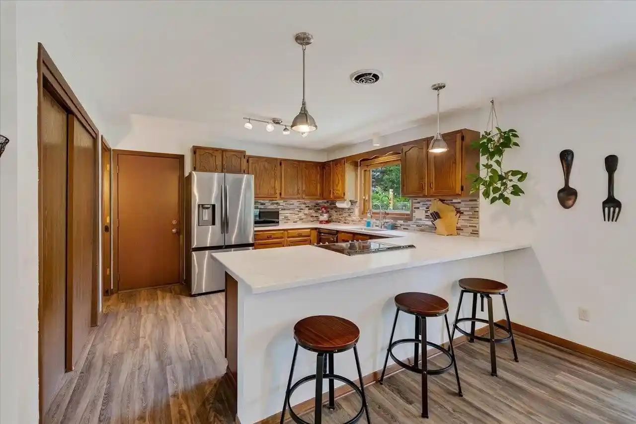 4th image of 2705 Whitlock Road Road, Madison, WI 53719 | MLS# 2027963