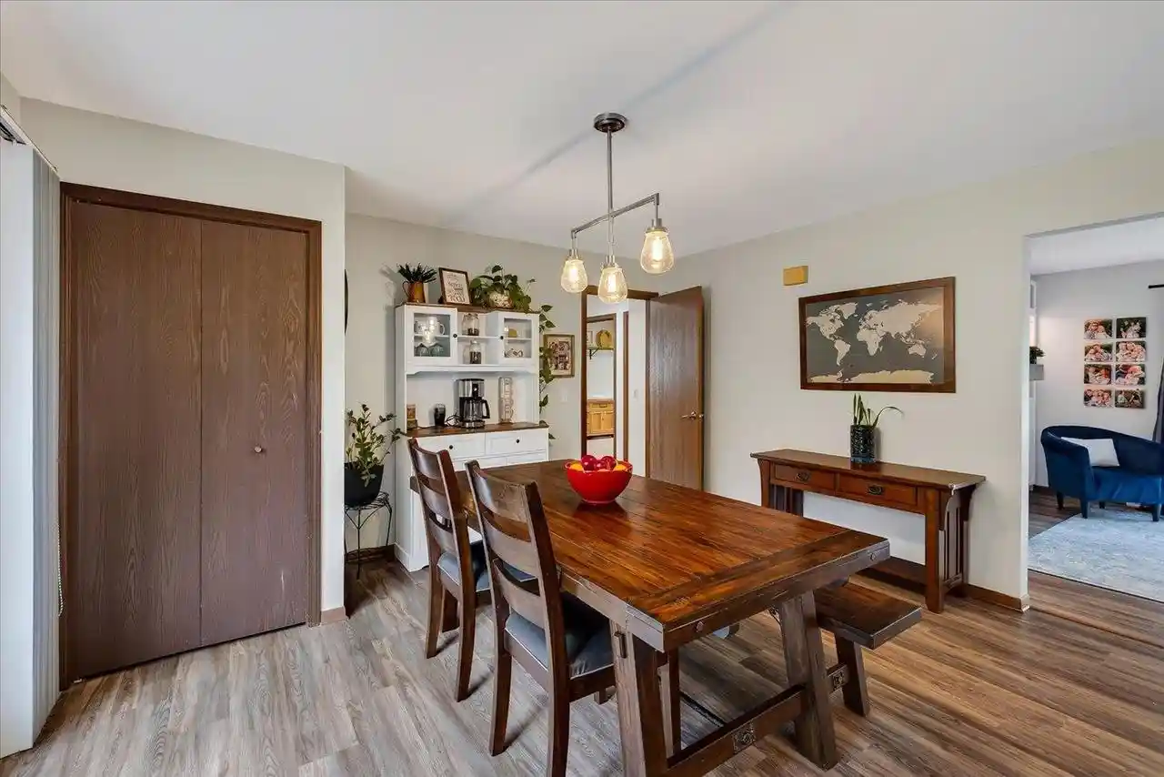5th image of 2705 Whitlock Road Road, Madison, WI 53719 | MLS# 2027963