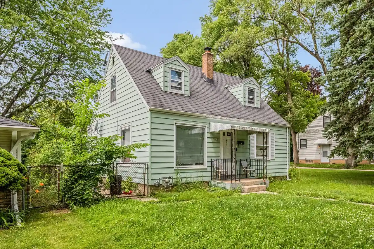 Photo 2 of Single family home for sale at 6033 N 38th Street Street, Milwaukee, WI 53209 | MLS# 1971493 | Listing updated on 2026-09-08