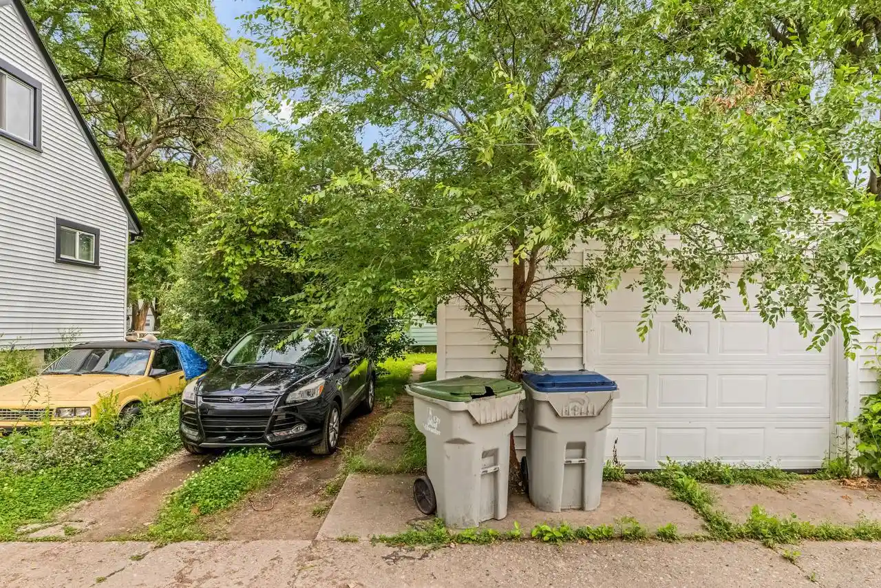 Photo 3 of Single family home for sale at 6033 N 38Th Street Street, Milwaukee, WI 53209 | MLS# 1971493 | Listing updated on 2026-09-08