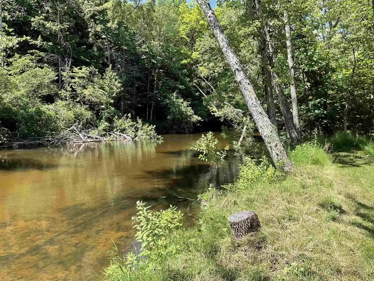 2nd image of 10817 Randall Lane Lane, Suring, WI 54174 | MLS# 50329037