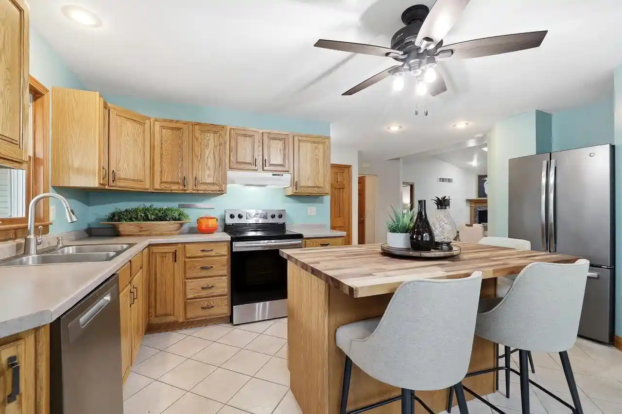 3rd image of 799 Stone Ridge Dr Dr, Mosinee, WI 54455 | MLS# 22603264