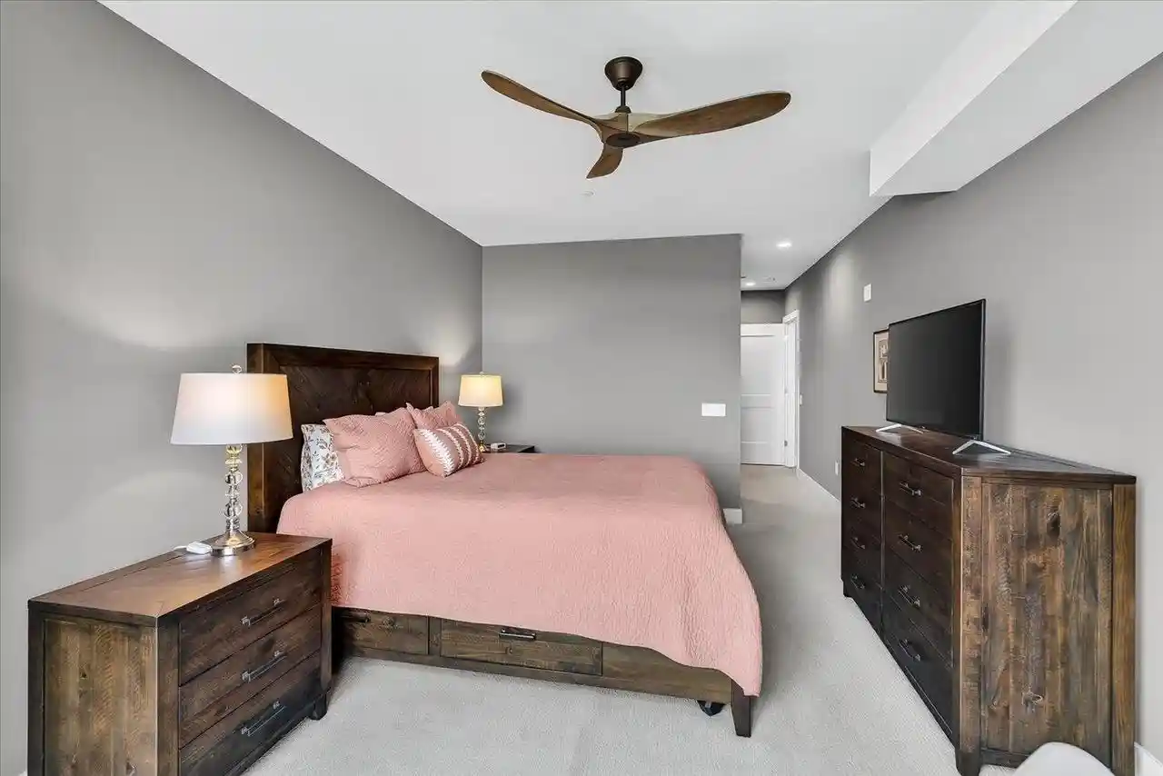 2nd image of 625 N Segoe Road Road #502, Madison, WI 53705 | MLS# 2027980