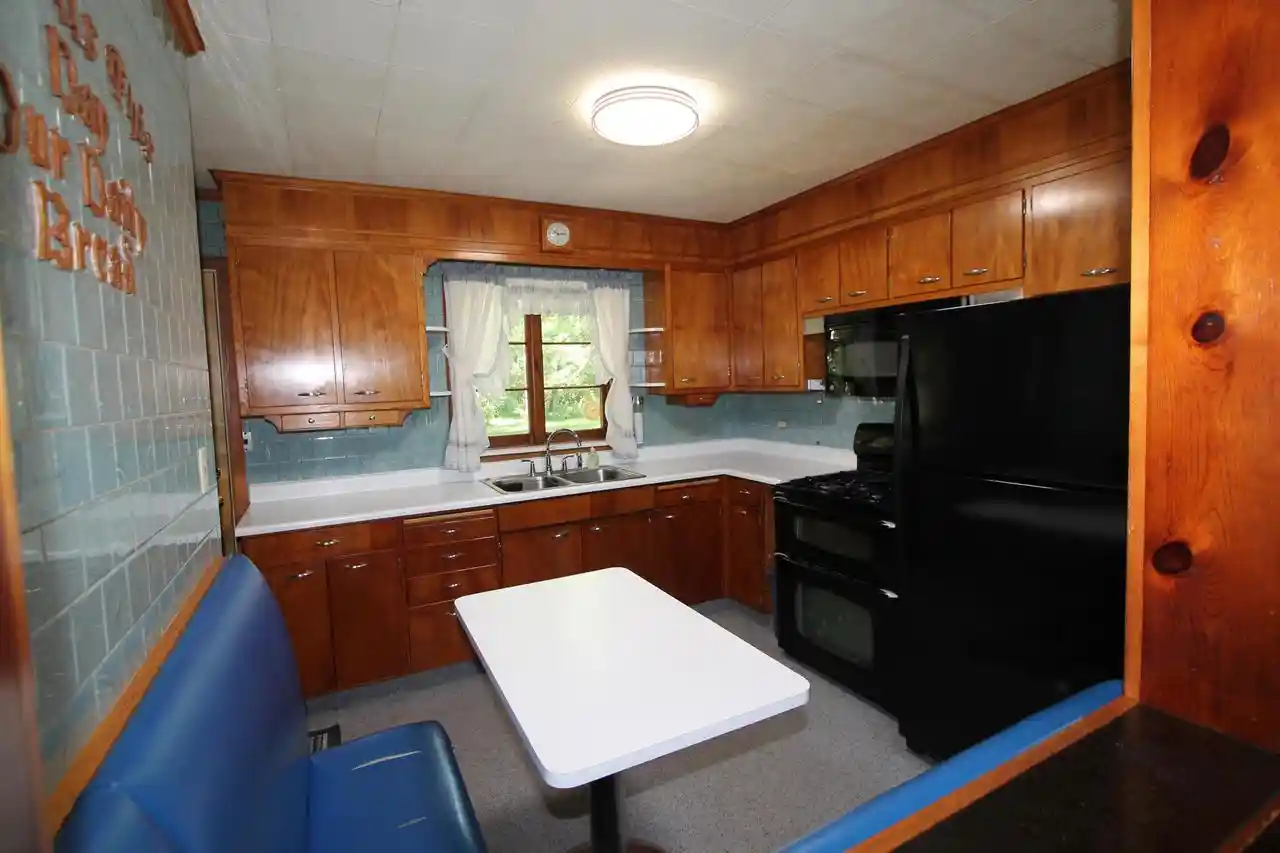 3rd image of 29306 Durand Avenue Avenue, Burlington, WI 53105 | MLS# 1971531