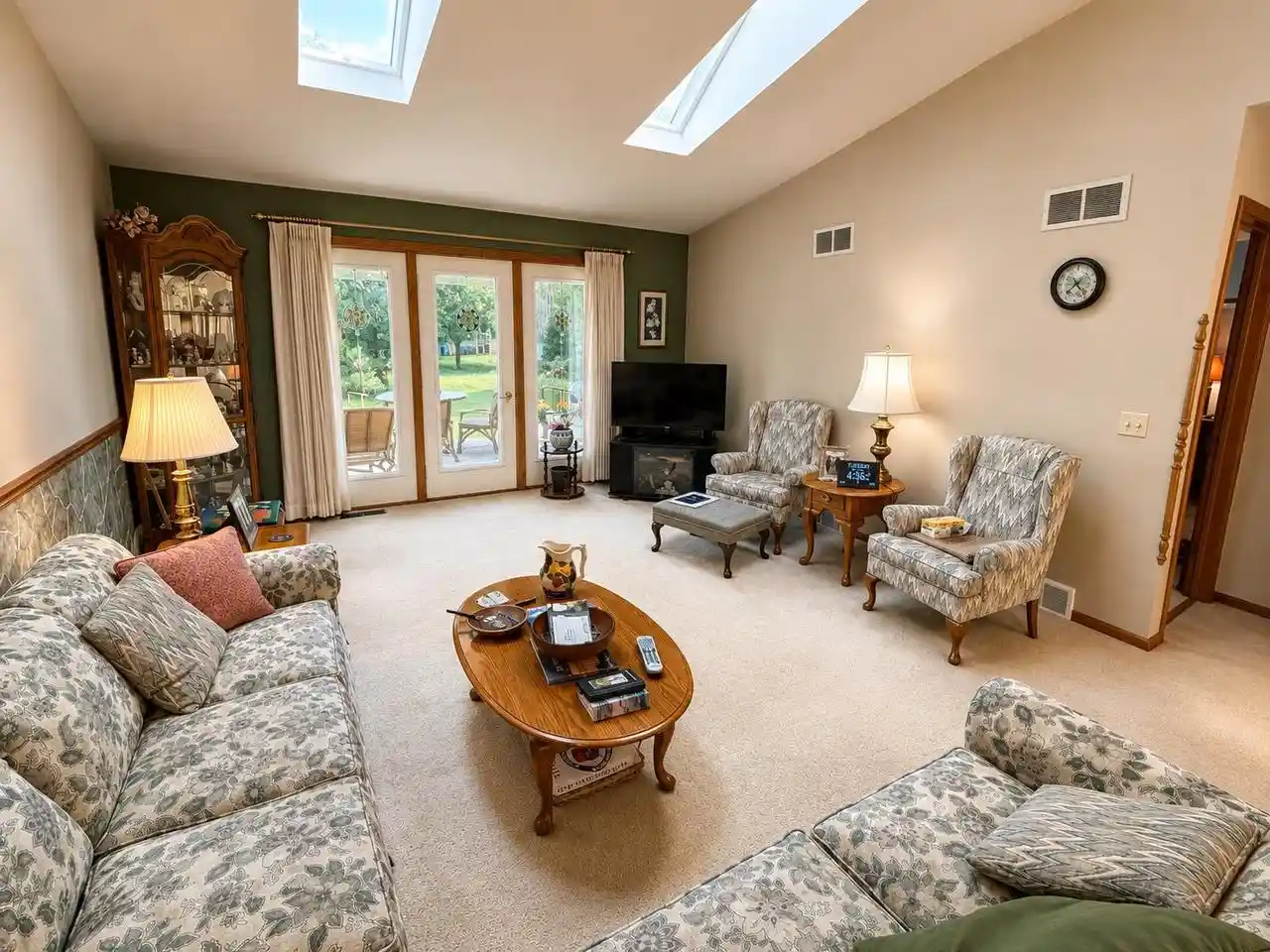 2nd image of 726 Kensington Square Square #726, Stoughton, WI 53589 | MLS# 2027984